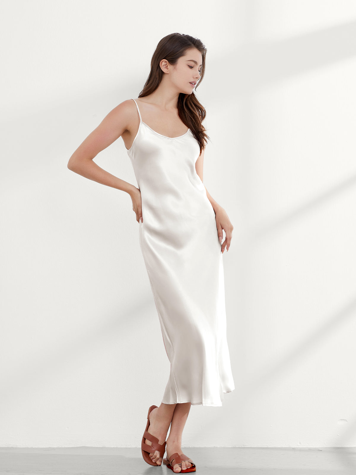 Chemise de Nuit Longue Dos Échancré Soie 19 Momme