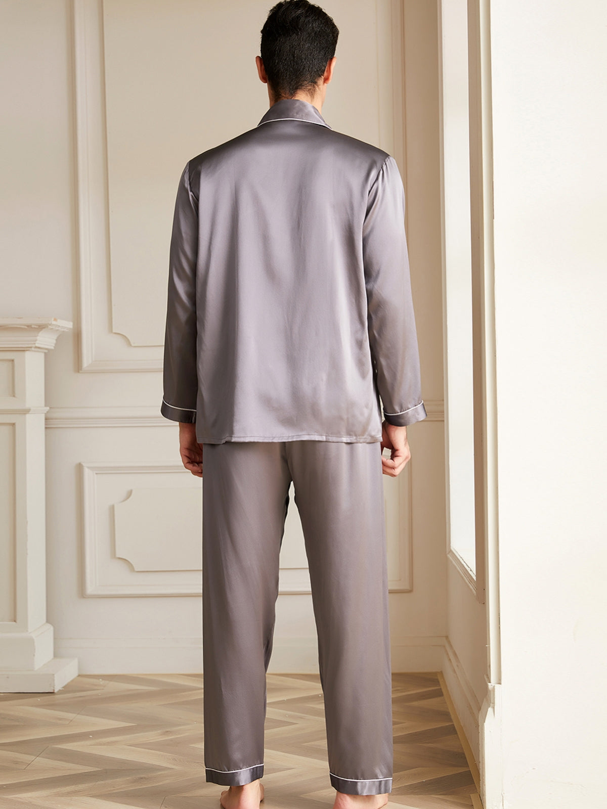 Pyjama Homme en Soie 19 Momme à Col V