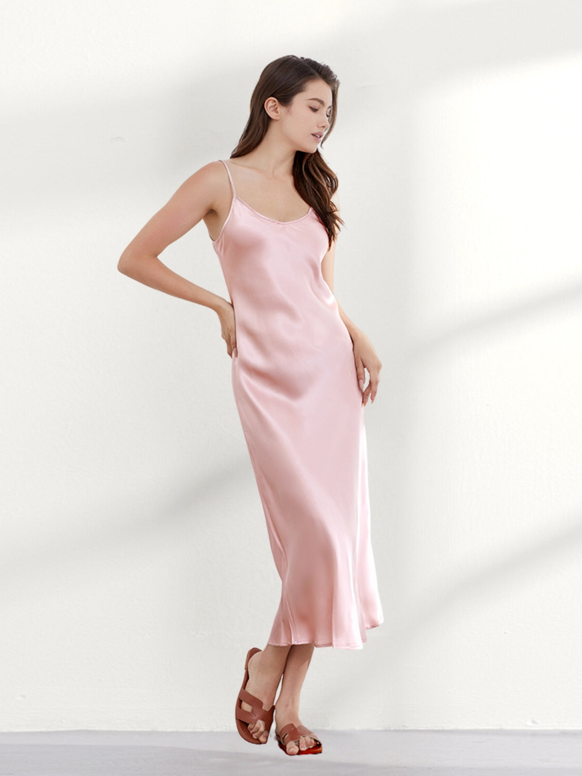 Chemise de Nuit Longue Dos Échancré Soie 19 Momme